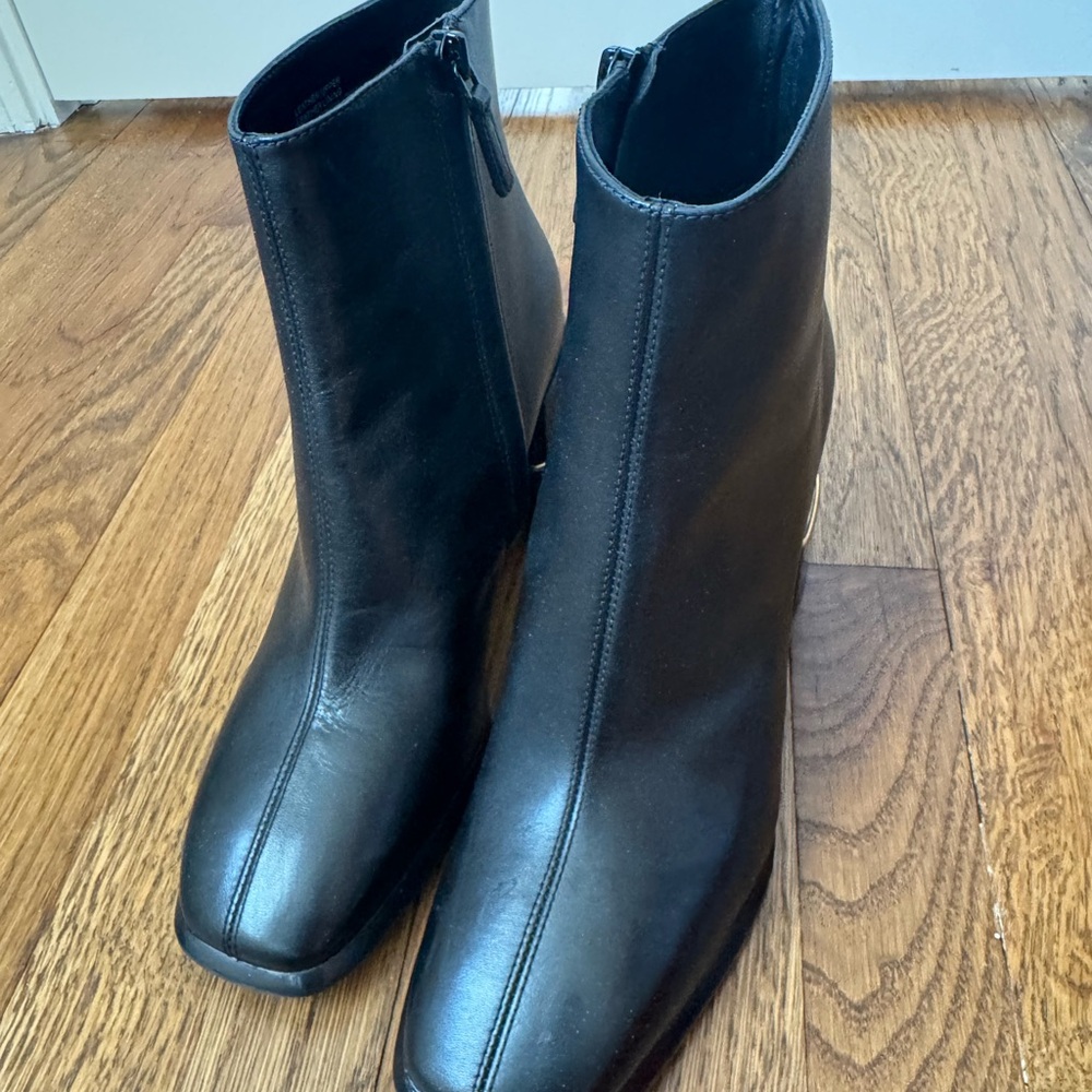 Tory Burch Black Ankle Boots, size 8.5!